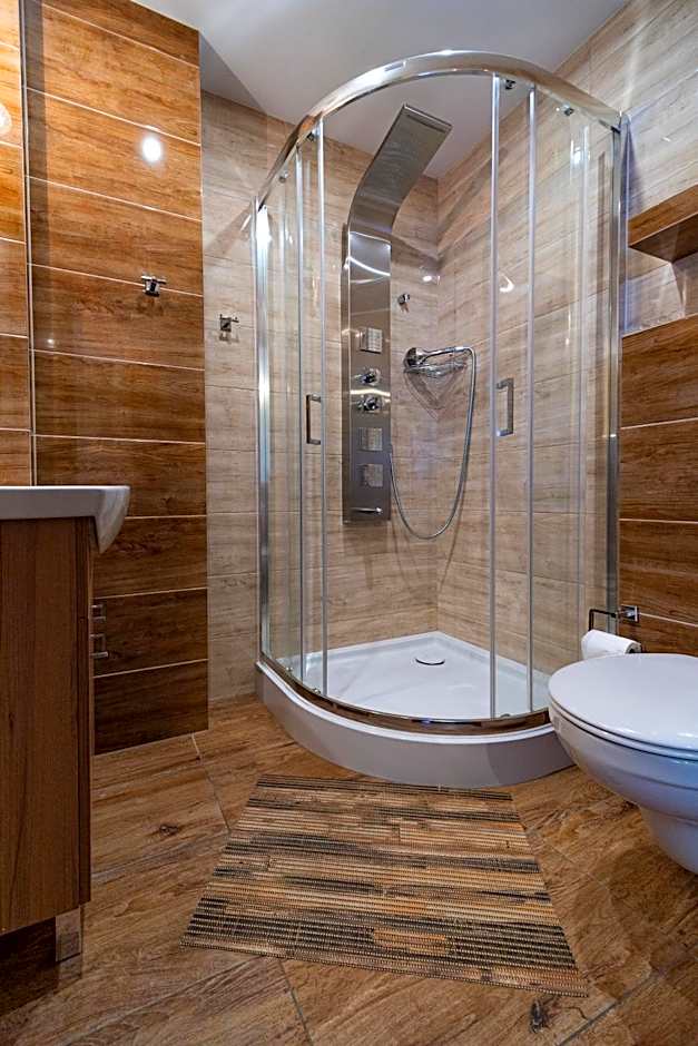 Apartamenty i Pokoje w Willi na Ubocy