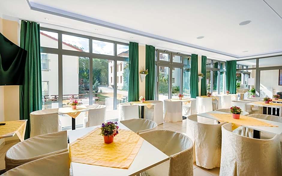 ALPHA HOTEL Hermann von Salza
