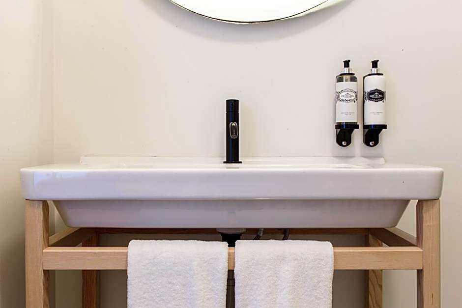 The House of Sandeman - Hostel & Suites