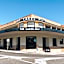 The Lakes Hotel