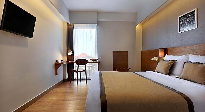 Golden Tulip Essential Denpasar Hotel