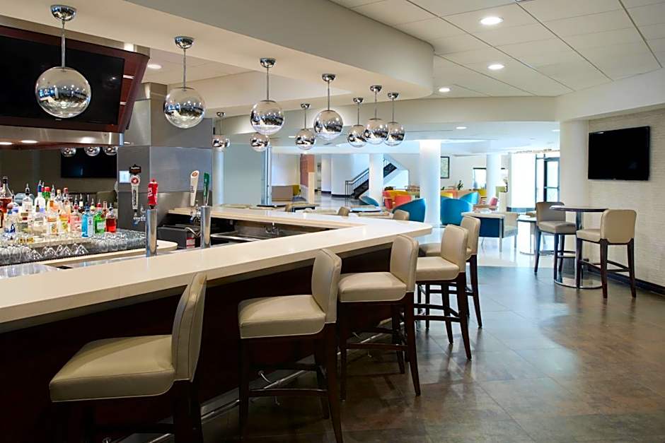 Sheraton Miami Airport Hotel & Executive Meeting Center