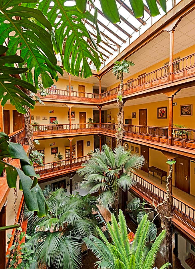 Hotel Monopol
