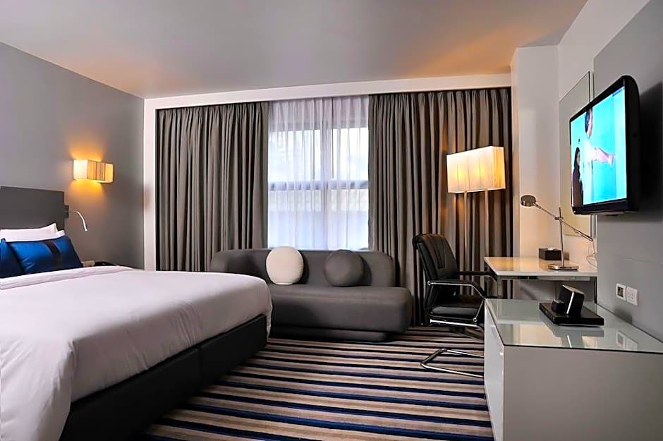 Best Western Plus @ 20 Sukhumvit