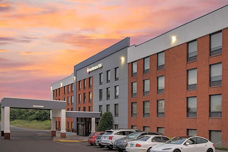 Best Western Plus Executive Hotel