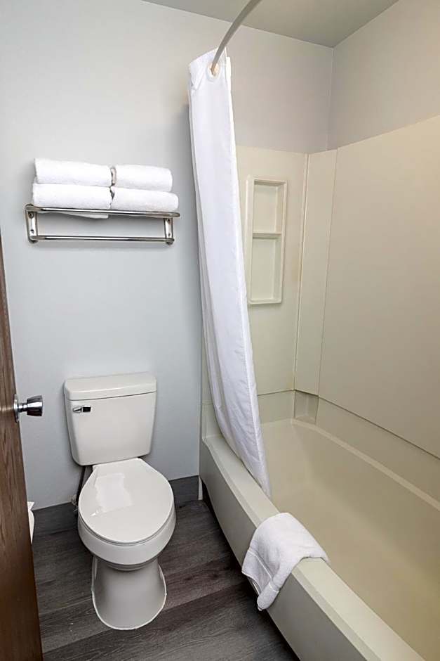 FairBridge Inn, Suites & Conference Center  Missoula