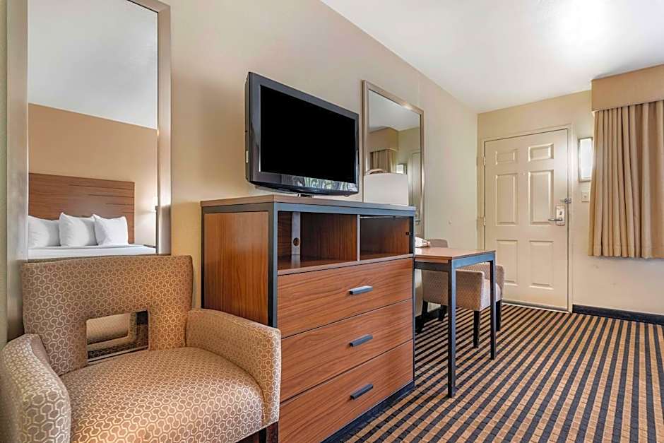Best Western Town House Lodge