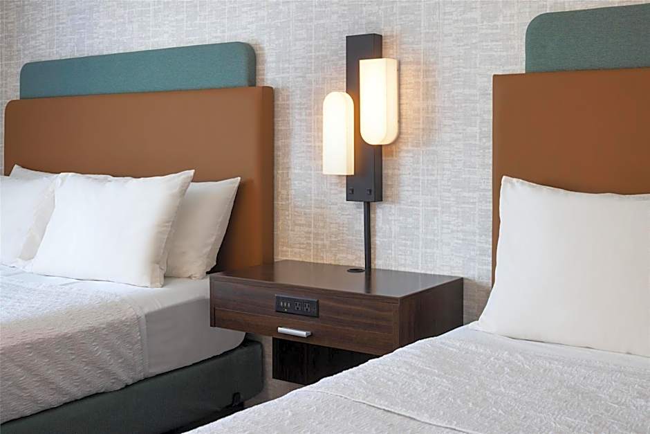 Hampton Inn By Hilton Minneapolis/Roseville, MN