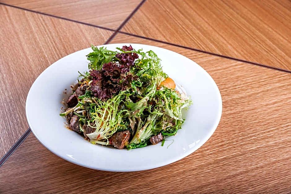 Restaurant & Design Hotel Noem Arch