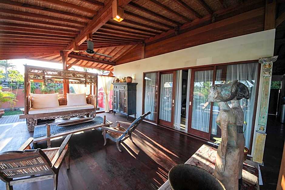Villa Taman Kanti - 2 Bedroom private villa with swimming pool