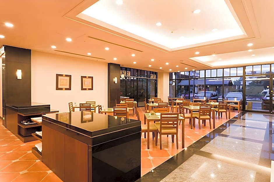 The Loft Seaside Suite