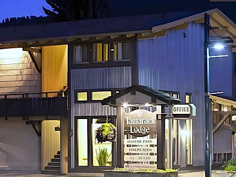 The Tamarack Lodge