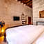 Saliche Cave Suite