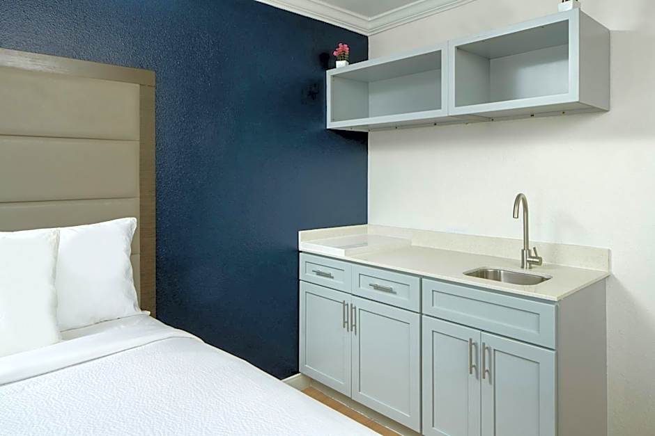 City Express by Marriott New Orleans 1-10