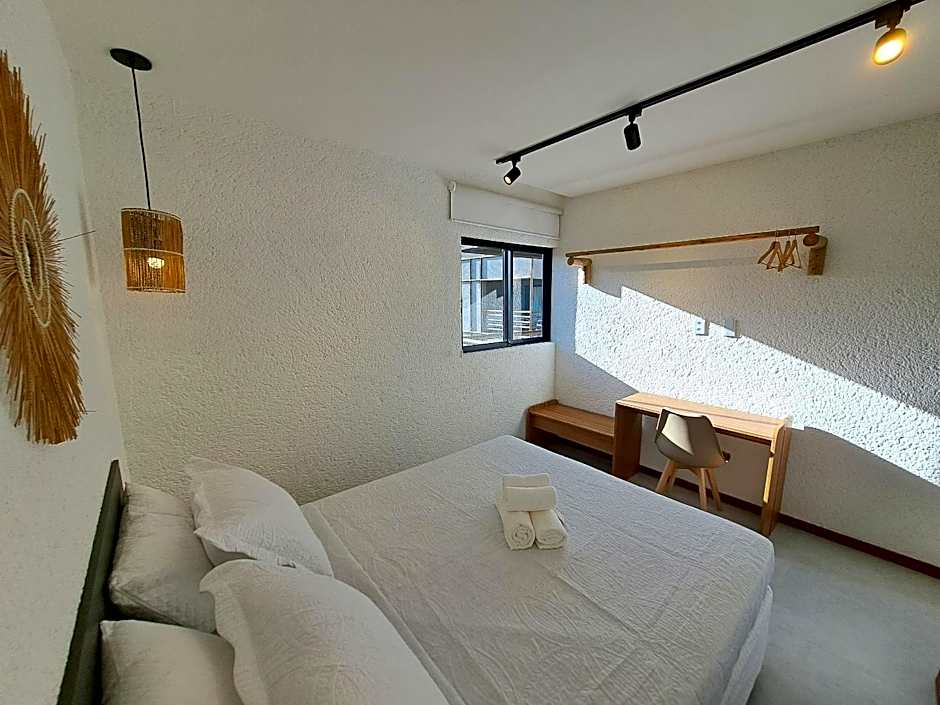 Gamboa Patacho just 190 m from Praia do Patacho, on the Rota dos Milagres.