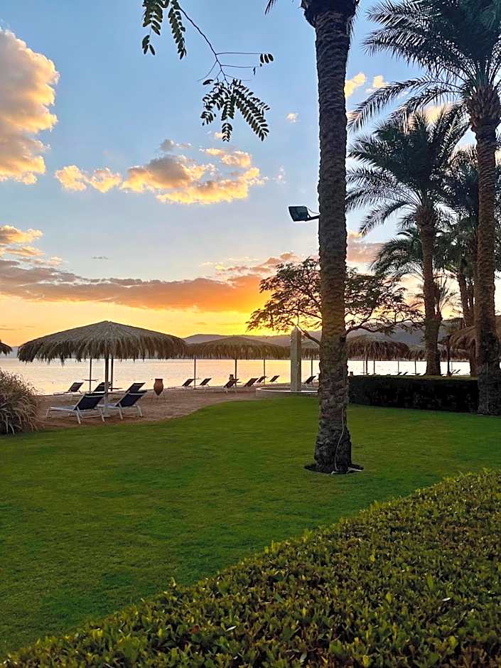 Steigenberger Hotel and Nelson Village