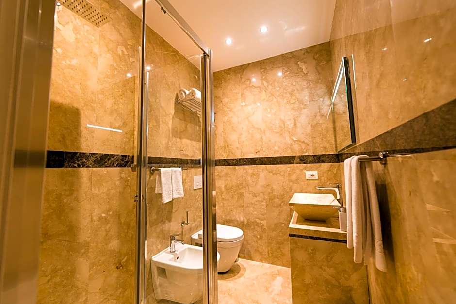 ELISEO PALACE TROPEA