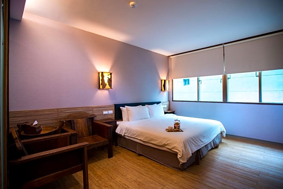 TAINAN JULIE'S GARDEN