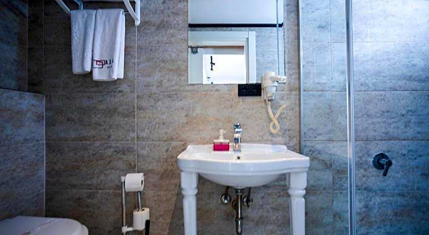 Ada Apart Otel Alsancak