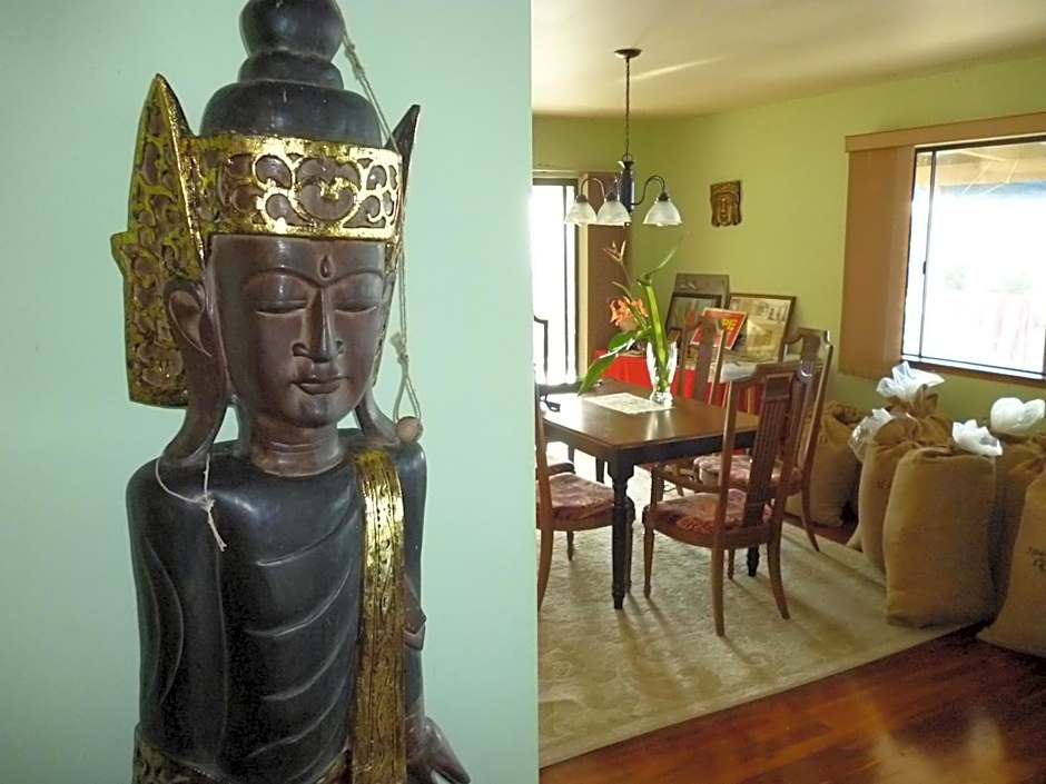 A Beautiful Edge of the World Bed & Breakfast