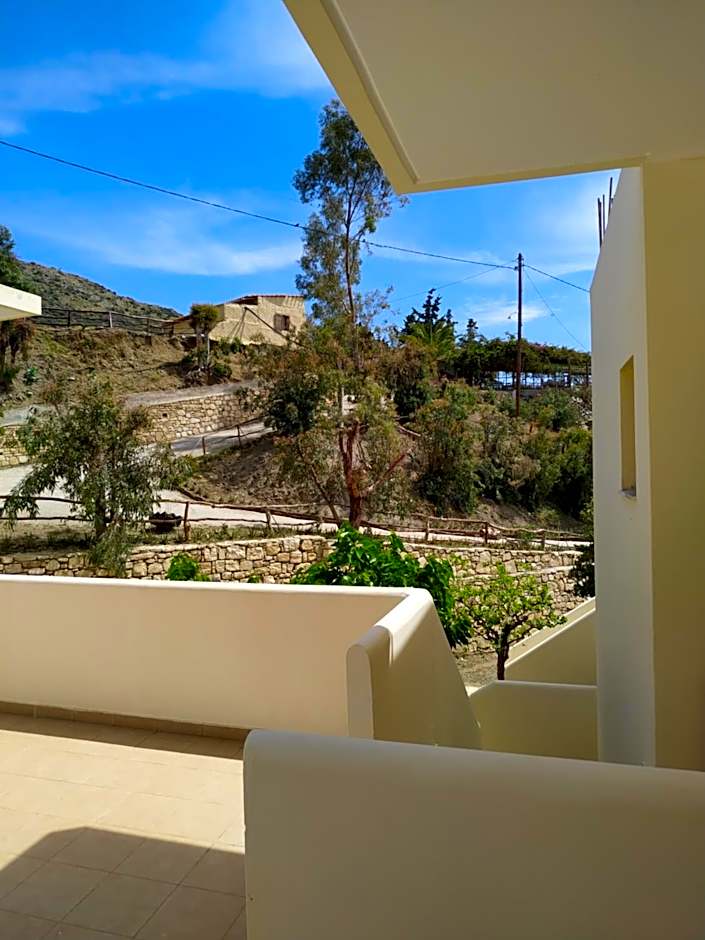 Sfinias Apartments
