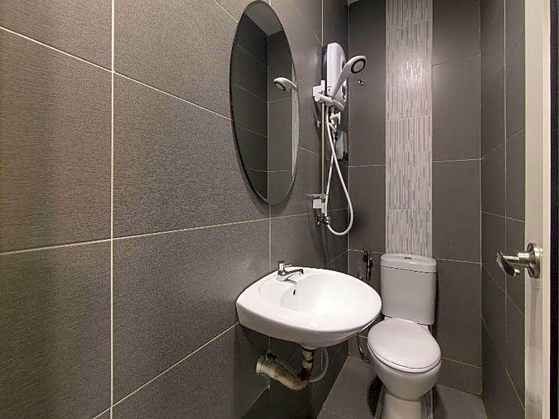 OYO 876 Hotel Sanctuary