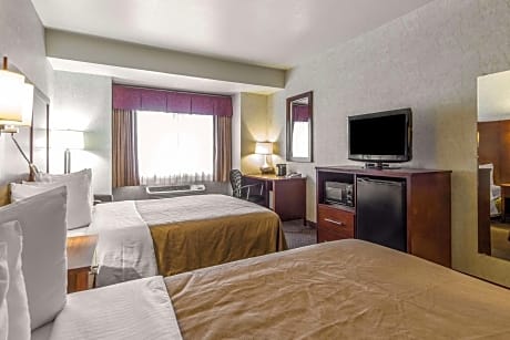 Queen Room with Two Queen Beds - Non-Smoking