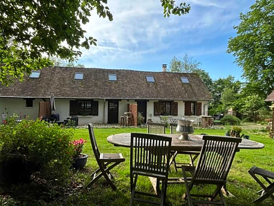 GITES du BOIS des PERRUCHES