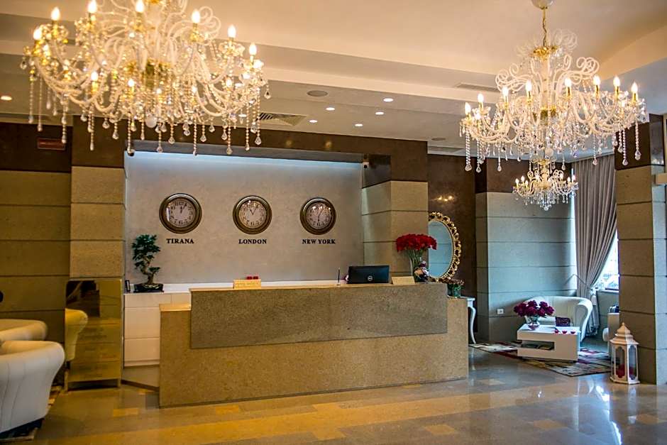 Hotel Opera