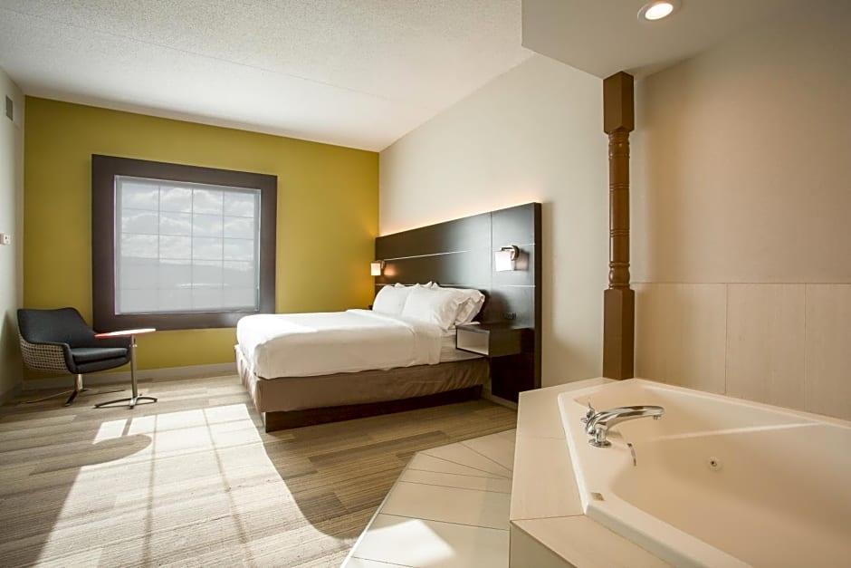 Holiday Inn Express Hotel & Suites Reading By IHG
