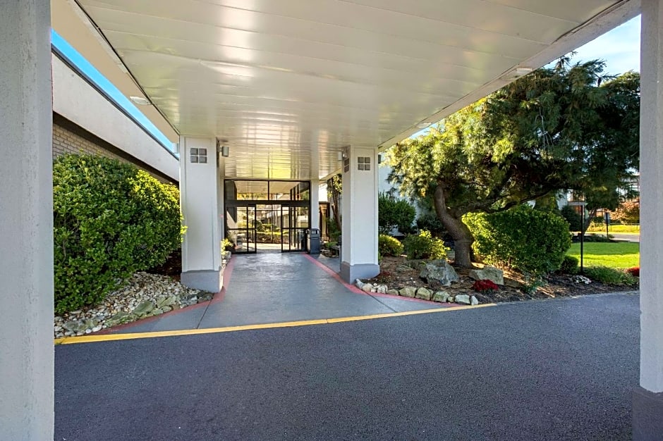 Quality Inn Wayne - Fairfield Area