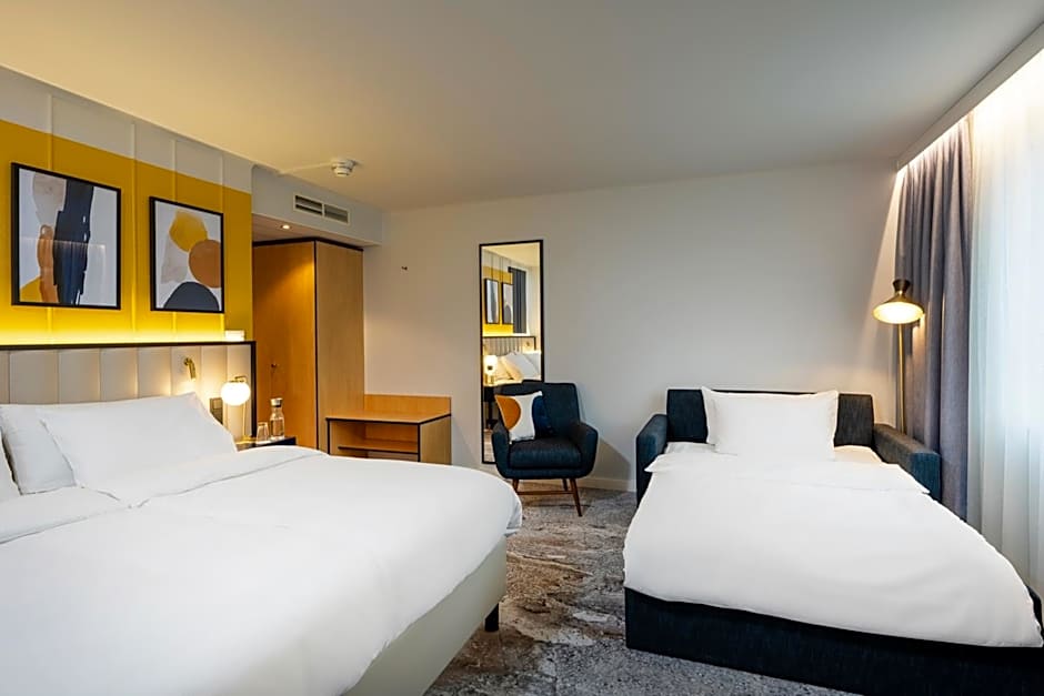 voco Dusseldorf Seestern By IHG