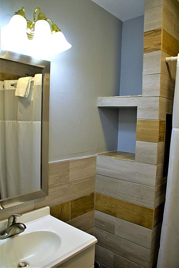 HavenPointe Inn & Suites