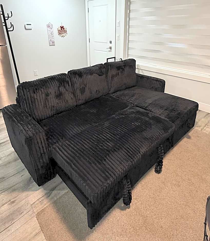 Lux Modern 2BR Radiant Suite+Free Parking