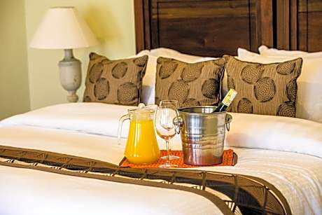 Family Room with Private Bathroom