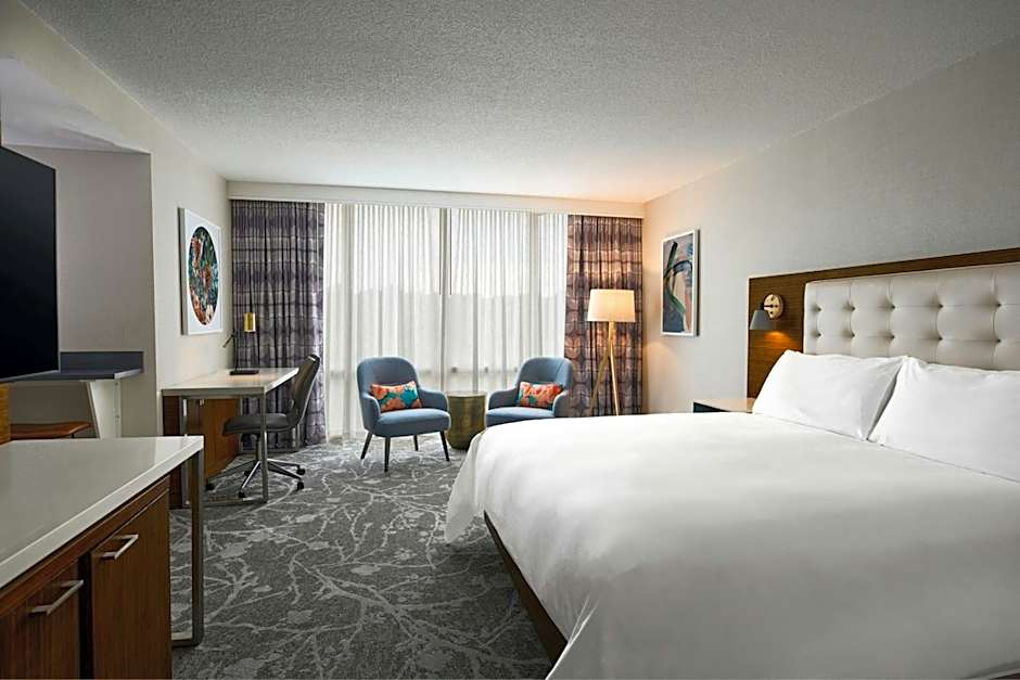 Renaissance by Marriott Meadowlands Hotel