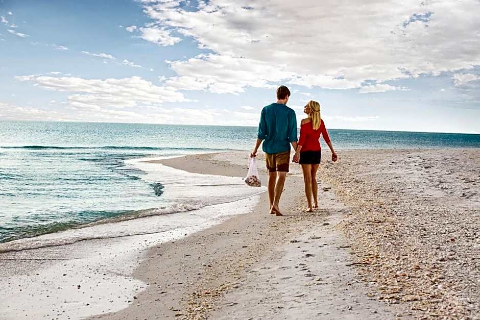 Holiday Inn Express Hotel & Suites Bonita Springs By IHG
