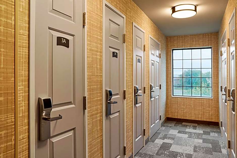 Staybridge Suites Peoria Downtown By IHG