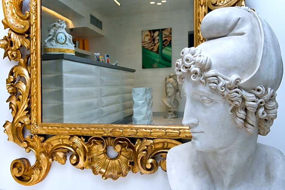 Torre Argentina Relais - Residenze di Charme