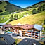 Hotel Astrid mit Panoramapool & inklusive JokerCard