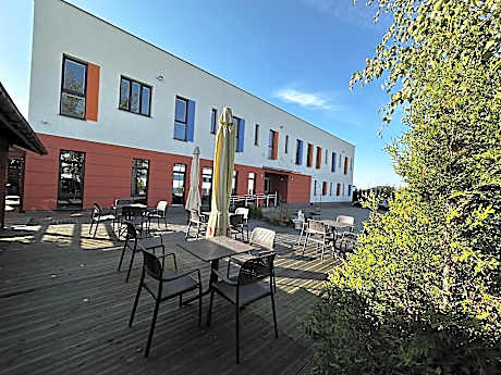 HONGANE guest house & Korean Restaurant 