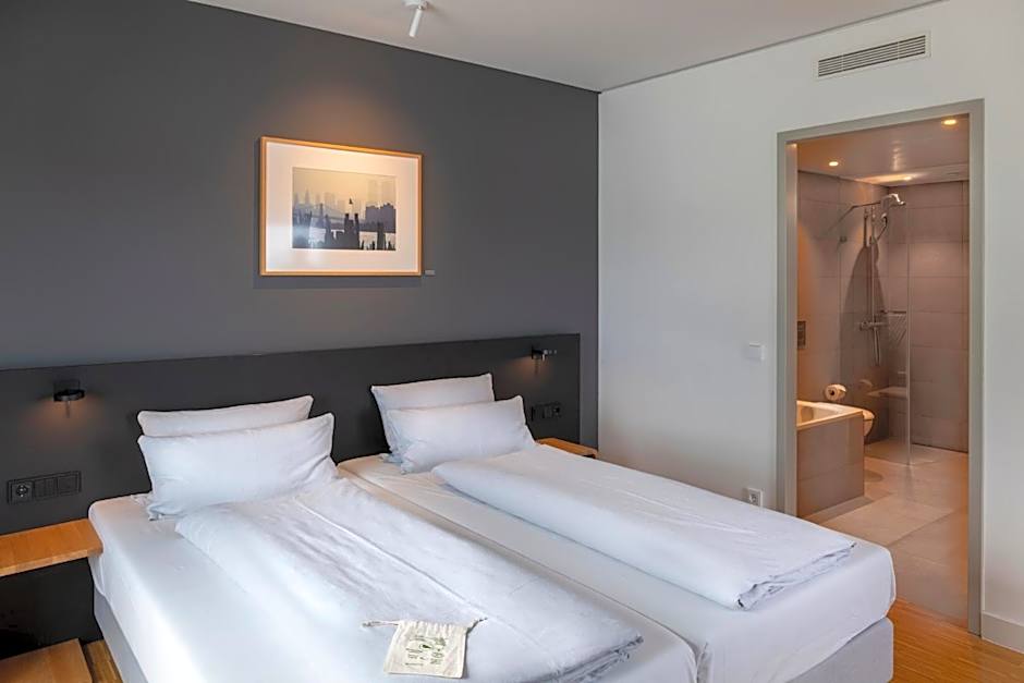 Vienna House by Wyndham Ernst Leitz Wetzlar