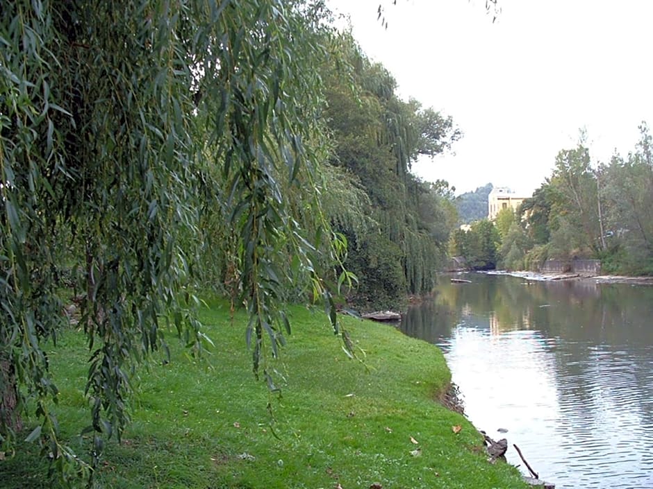 Hotel Sant Quirze De Besora