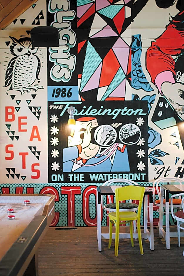 Drake Devonshire and Motor Inn