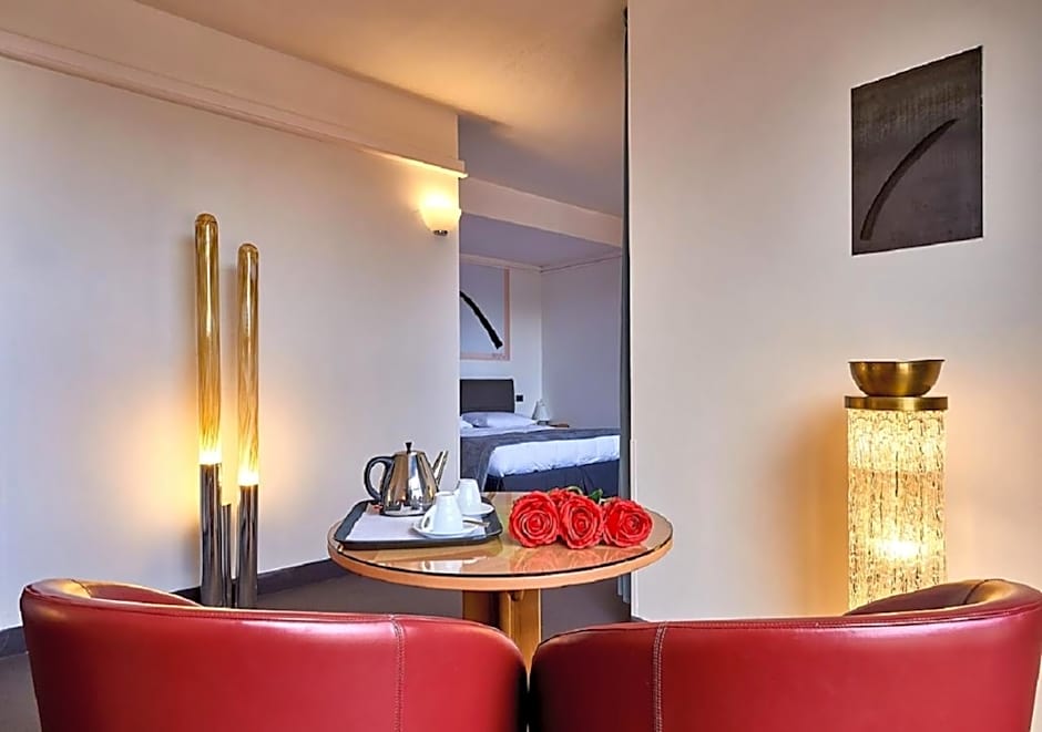 Albornoz Palace Hotel