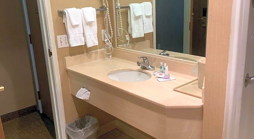 Hampton Inn by Hilton Chelsea