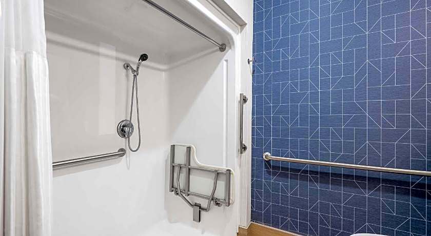 Spark by Hilton Dumas