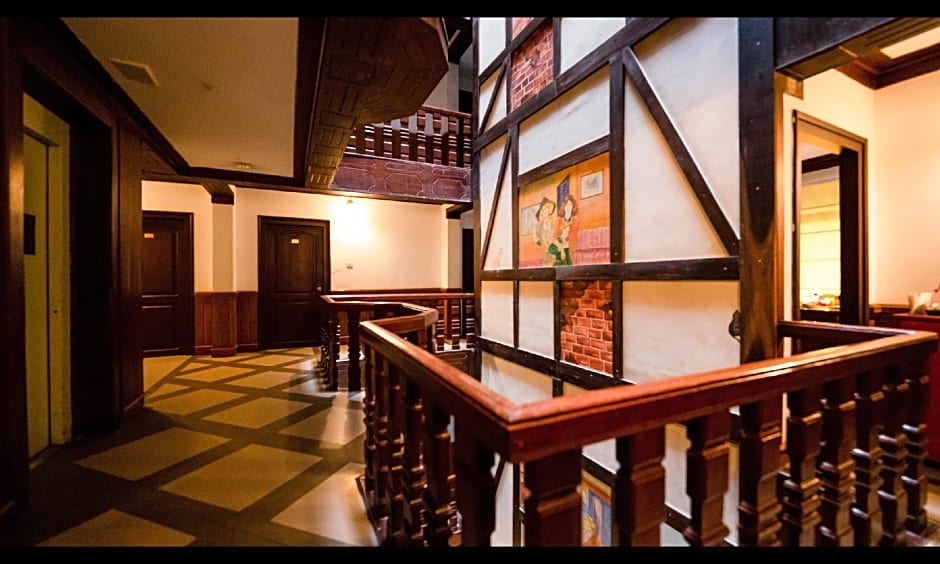 Westwood Riverside Garden Resort