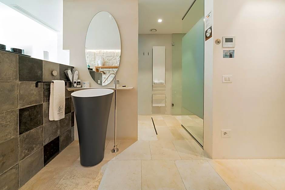 Antico Mondo Rooms & Suites