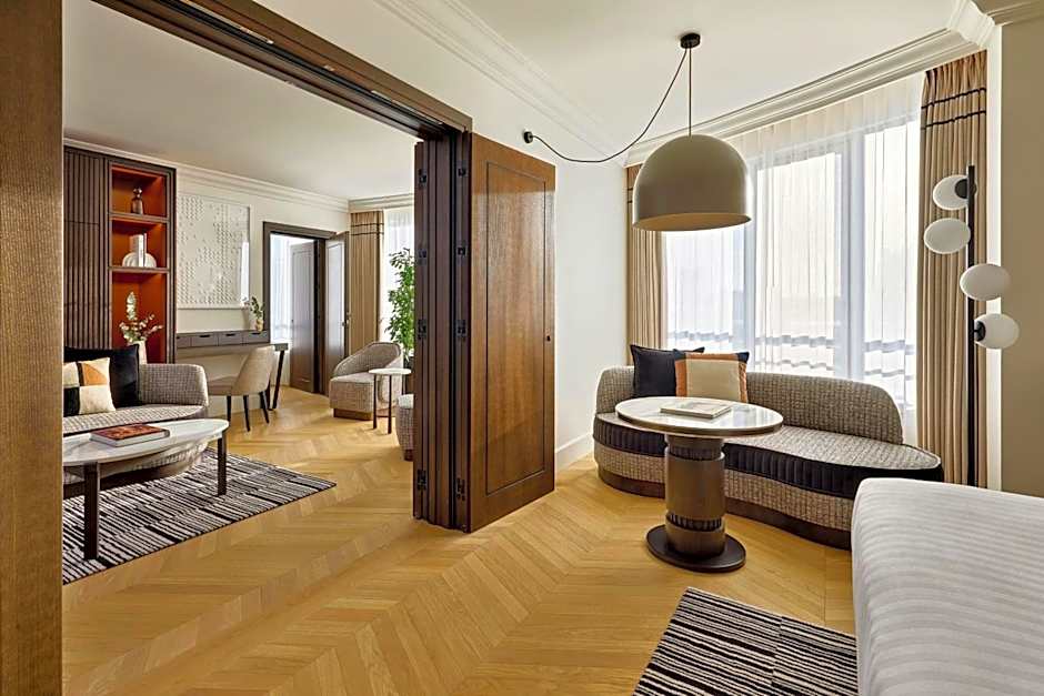 Paris Marriott Champs Elysees Hotel